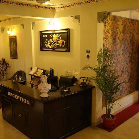 Hotel Lake Paradise Udaipur Eksteriør billede