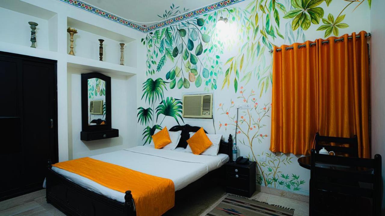 Hotel Lake Paradise Udaipur Eksteriør billede