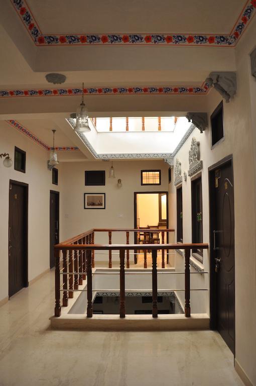 Hotel Lake Paradise Udaipur Eksteriør billede